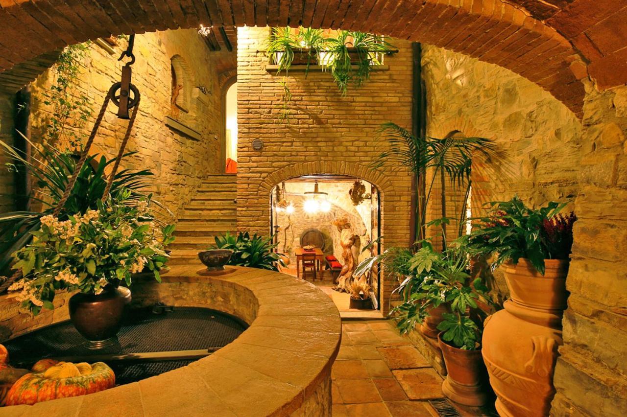 Apartment In B&B Del Giglio San Donato in Poggio Eksteriør billede